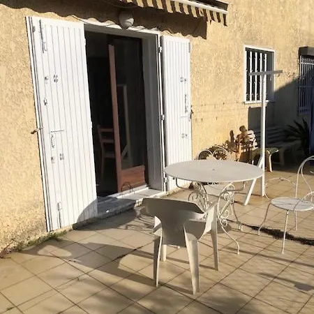 2 Pieces Arles Apartment Exterior photo